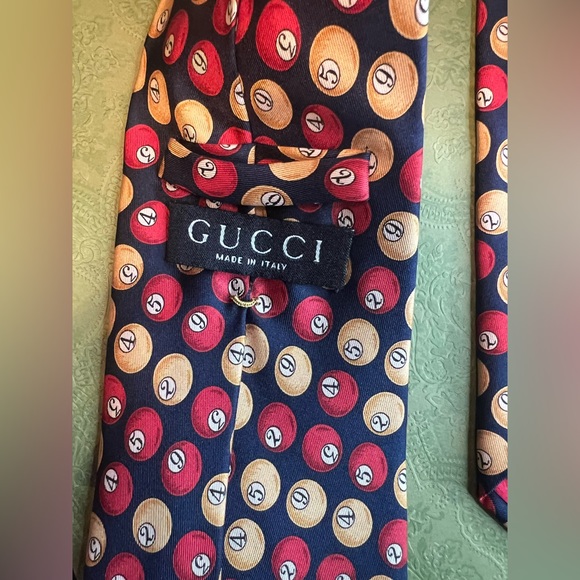 Authentic Gucci tie - Picture 4 of 7